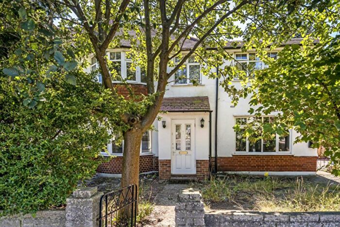 3 Bedroom House To Rent In Clarence Avenue, New Malden, KT3