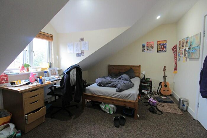 6 Bedroom Terraced House To Rent In Hubert Road, Selly OkaBirmingham, B29