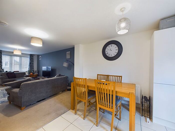 3 Bedroom End Of Terrace House For Sale In Pearmain Road, Somerton, TA11