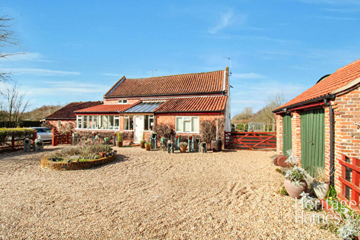 5 Bedroom Barn Conversion For Sale In Park Farm Barn, Shortthorn Road, Stratton Strawless, Norwich, Norfolk, NR10