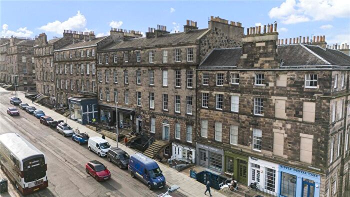4 Bedroom Apartment For Sale In Dundas Street, Edinburgh, Midlothian, EH3