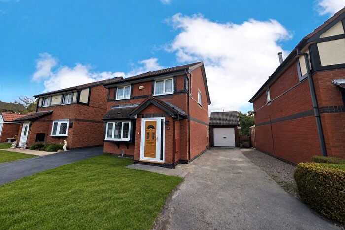 3 Bedroom Detached House For Sale In Greengates Crescent, Little Neston, Neston, Cheshire, CH64