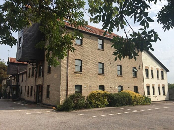2 Bedroom Flat For Sale In Clovers Court, Stowmarket, Suffolk, IP14