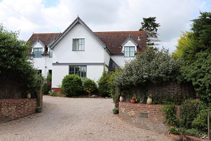 5 Bedroom Detached House For Sale In The Street, Hacheston, Woodbridge, IP13