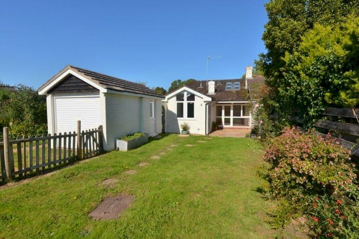 3 Bedroom Semi-Detached Bungalow To Rent In Sunnydene High Street, Damerham, Fordingbridge, SP6