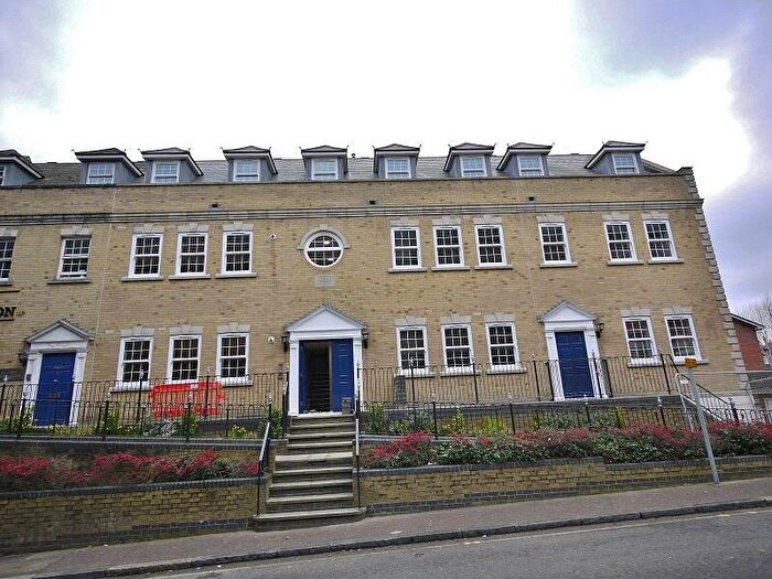 1 Bedroom Apartment To Rent In Knight Court, Crown Street, Brentwood, CM14