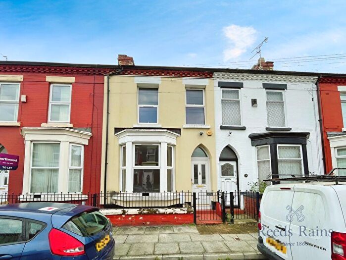 3 Bedroom Terraced House For Sale In Southbank Road, Edge Hill, Liverpool, Merseyside, L7