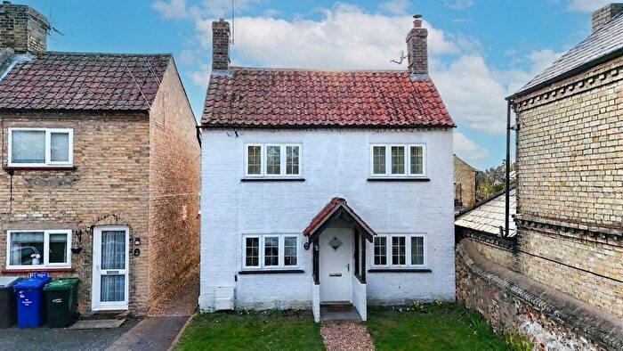 3 Bedroom Detached House For Sale In Oxford Street, Exning, CB8