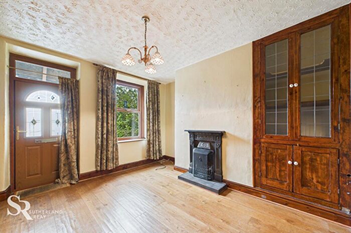 3 Bedroom Terraced House For Sale In Cliff Road, Buxton, SK17