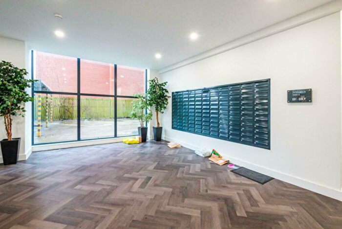 1 Bedroom Apartment To Rent In Talbot Road, Manchester, Greater Manchester, M16