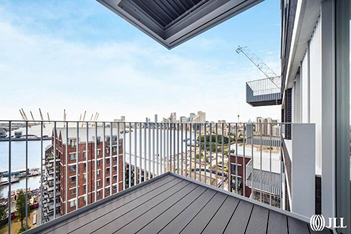 1 Bedroom Flat To Rent In Rendel House, Goodluck Hope Walk, E14