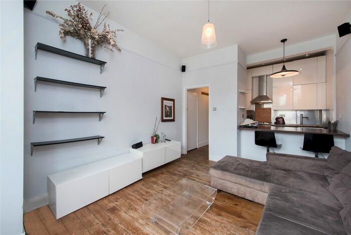 1 Bedroom Flat To Rent In Seymour Mansions, Boscombe Road, W12