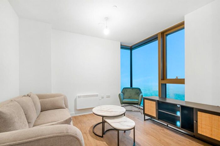 2 Bedroom Apartment To Rent In South Central, B5