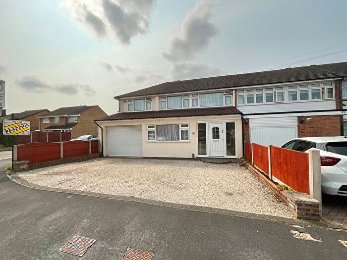 5 Bedroom End Of Terrace House To Rent In Tangmere Crescent, Hornchurch, RM12