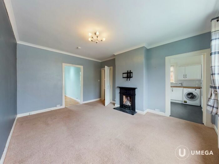 2 Bedroom Flat To Rent In Parkhead Loan, Longstone, Edinburgh, EH11