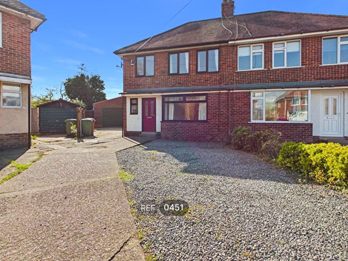 3 Bedroom Semi-Detached House To Rent In Stewart Garth, Cottingham, HU16