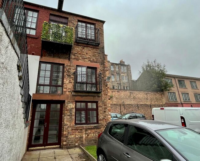 2 Bedroom Flat To Rent In Bonnington Road Lane, Bonnington, Edinburgh, EH6