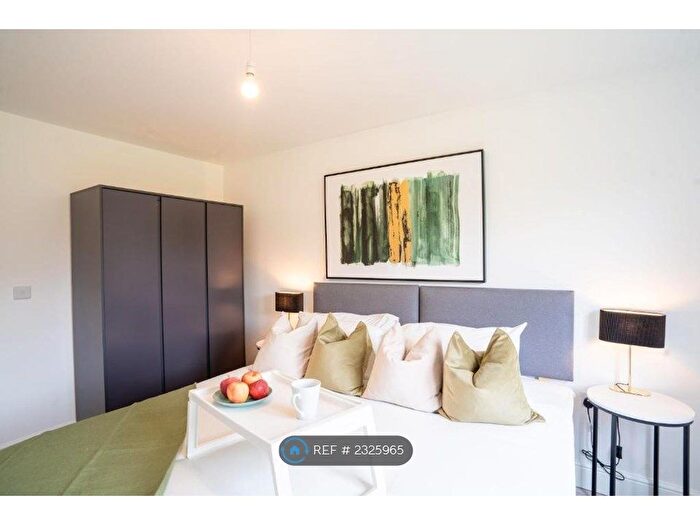 1 Bedroom Flat To Rent In Langland Road, Netherfield, Milton Keynes, MK6