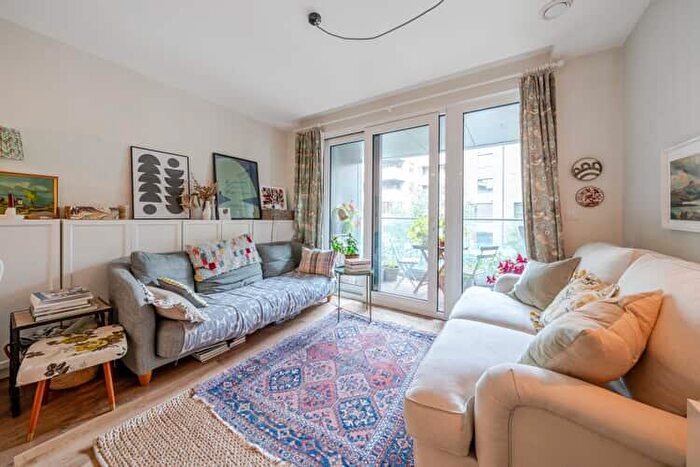 1 Bedroom Flat For Sale In Butler Court, London, Fulham, SW11