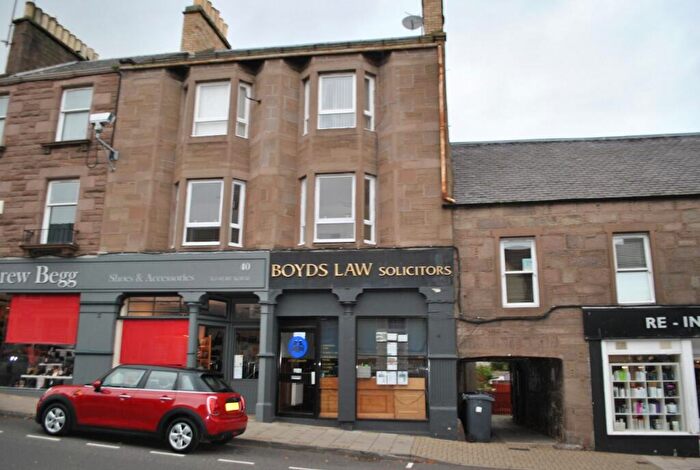 2 Bedroom Flat To Rent In West High Street, Forfar, Angus, DD8
