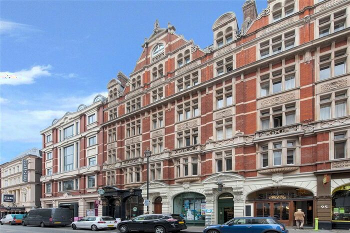 2 Bedroom Flat To Rent In St. Martin's Lane, Covent Garden, London, WC2N
