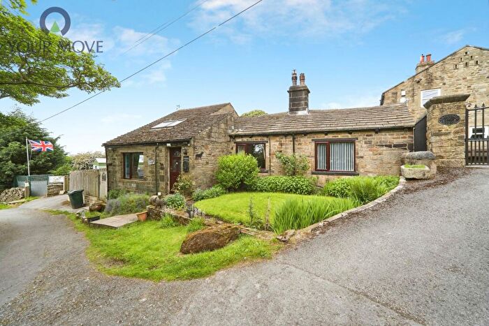 Bungalow For Sale In West Morton, Keighley, West Yorkshire, BD20