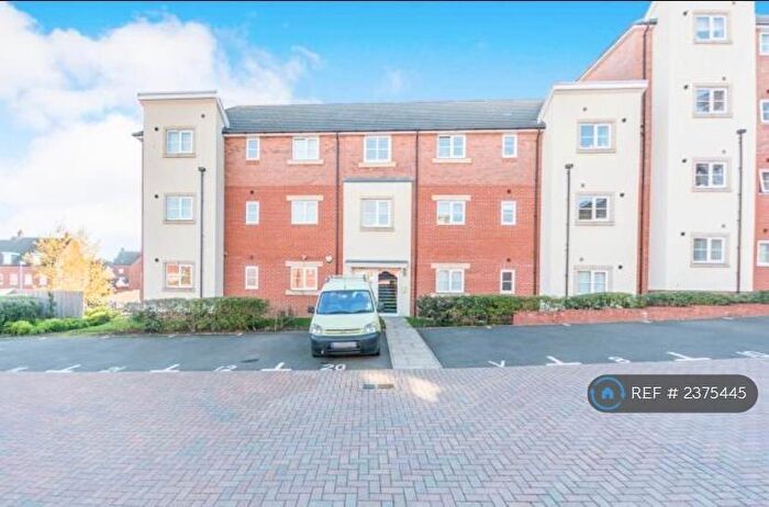 2 Bedroom Flat To Rent In Herbert James Close, Smethwick, B66