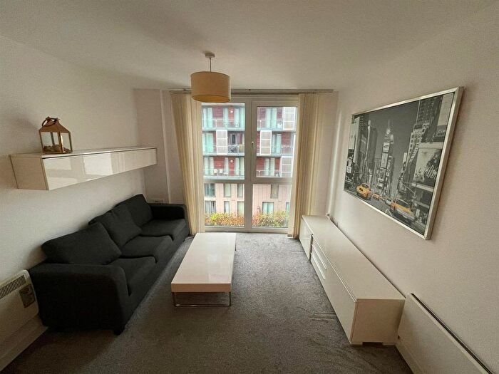 1 Bedroom Flat To Rent In Spectrum, Block, Blackfriars Road, M3