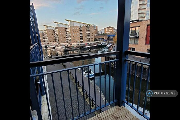 2 Bedroom Flat To Rent In Imperial House, London, E14