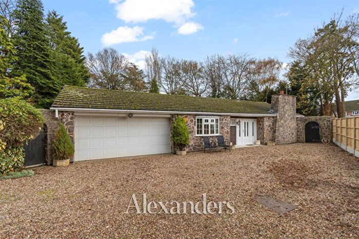 4 Bedroom Detached Bungalow For Sale In Glenfield Frith Drive, Glenfield, LE3