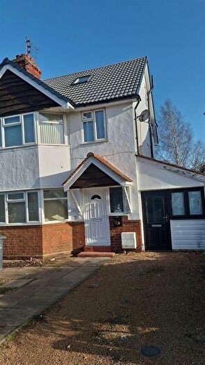 5 Bedroom Property To Rent In Windsor Crescent, Northampton, NN5