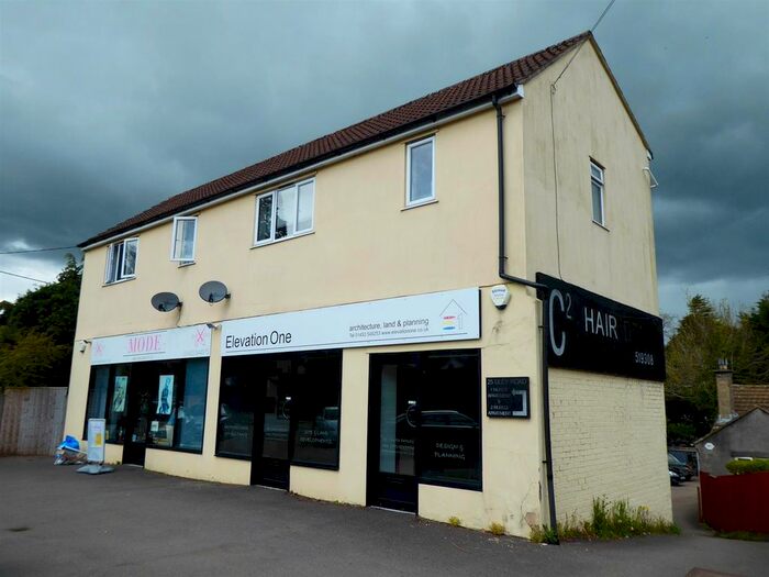 2 Bedroom Flat To Rent In Uley Road, Dursley, GL11