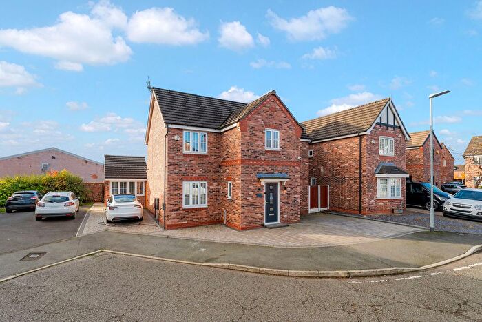 4 Bedroom Detached House For Sale In Rosewood Grove, Widnes, WA8