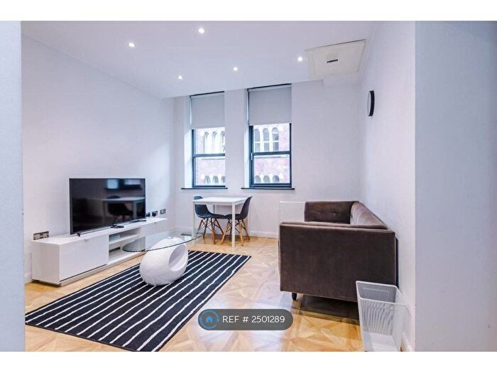 1 Bedroom Flat To Rent In The Calls, Leeds, LS2