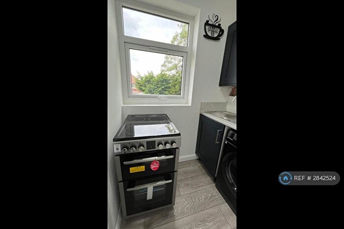 Studio To Rent In Epping, Epping, CM16