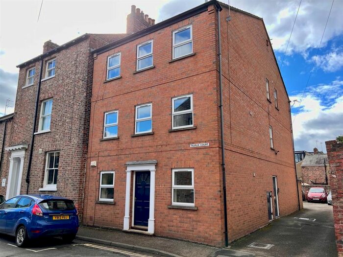 2 Bedroom Flat To Rent In Cygnet Street, York, YO23