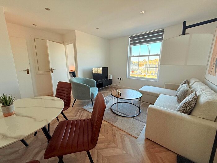 1 Bedroom Flat To Rent In Rye, TN31