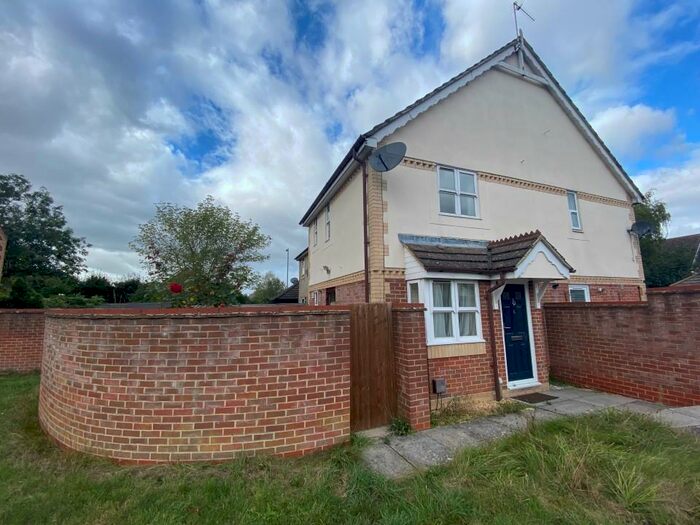 1 Bedroom Terraced House To Rent In Short Furlong, Didcot, Oxfordshire, OX11