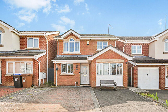 4 Bedroom Detached House To Rent In Cherry Blossom Close, Northampton, Northamptonshire, NN3