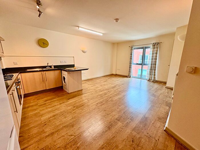 2 Bedroom Property To Rent In Portland Square, Nottingham, NG7