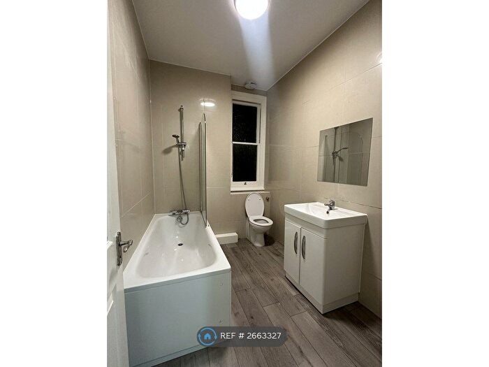 1 Bedroom Flat To Rent In Woolstone Road, London, SE23