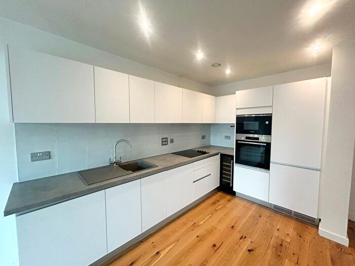 1 Bedroom Apartment To Rent In Windmill Hill, Birmingham, West Midlands, B1