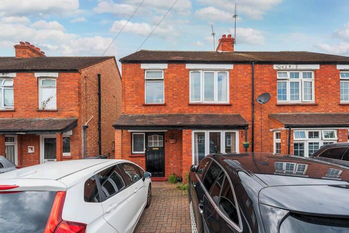 3 Bedroom Semi-Detached House To Rent In Cedars Road, Maidenhead, SL6