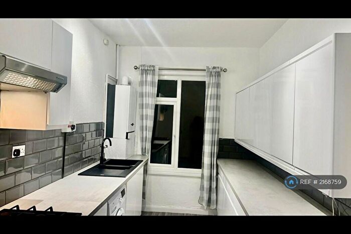 4 Bedroom Flat To Rent In Wallasey Road, Wallasey, CH44