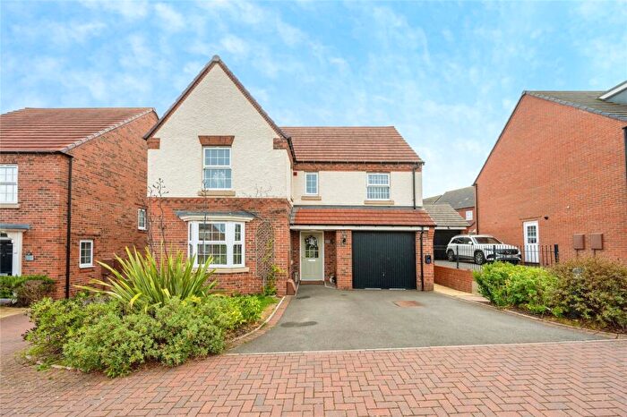 4 Bedroom Detached House For Sale In Jakeman Way, Warwick, Warwickshire, CV34