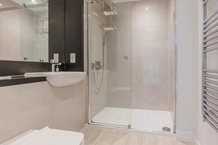 2 Bedroom Flat For Sale In Great Northern Road, Cambridge, CB1