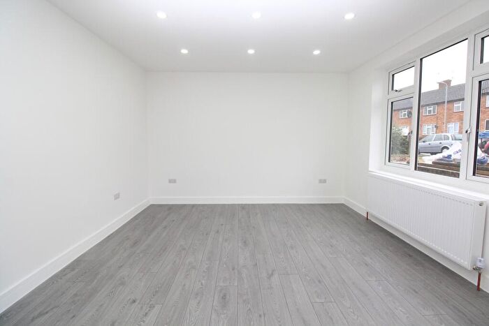 3 Bedroom Terraced House To Rent In Preston Road, RM3