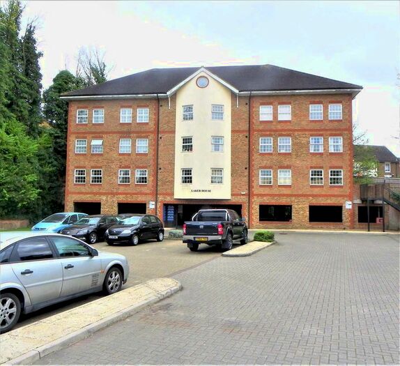 2 Bedroom Flat To Rent In Canning Street, Maidstone, ME14