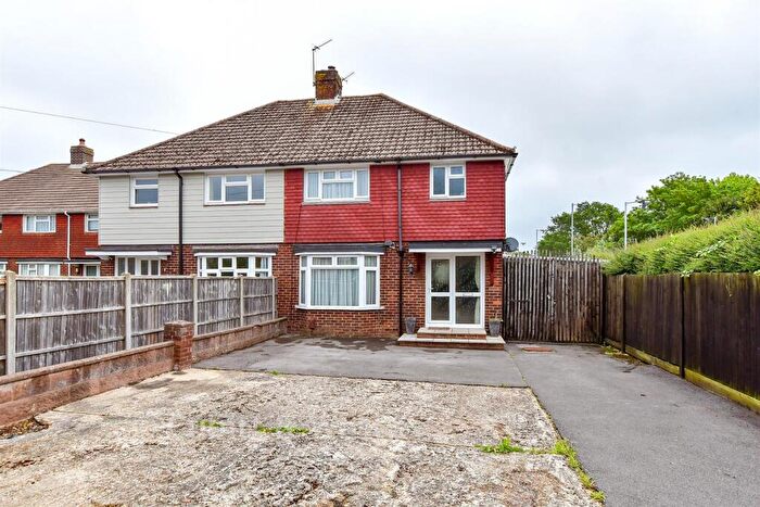 3 Bedroom Semi-Detached House For Sale In Southleigh Road, Warblington, Havant, Hampshire, PO9