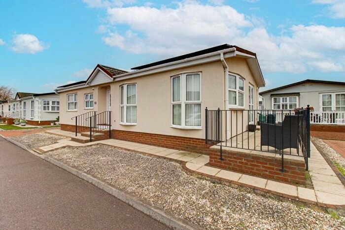 2 Bedroom Park Home For Sale In Kings Park, Creek Road, Canvey Island, Essex, SS8